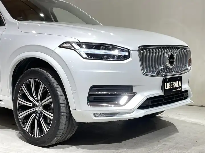 ボルボ ＸＣ９０ B6 AWD インスクリプション エアサスペンション装着車