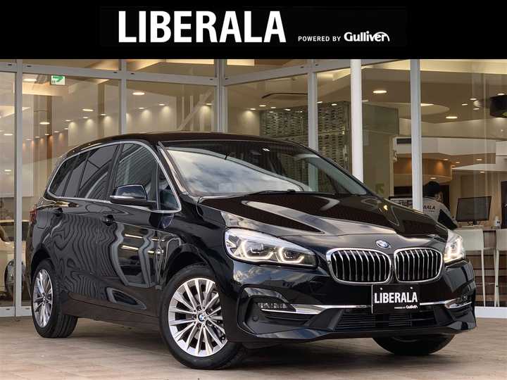ｂｍｗ ２シリーズ ２１８ｄグランツアラー ラグジュアリー 外車 輸入中古車を探すならliberala リベラーラ
