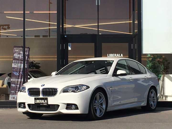 ｂｍｗ ５シリーズ ５２３ｄ ｍスポーツ 外車 輸入中古車を探すならliberala リベラーラ