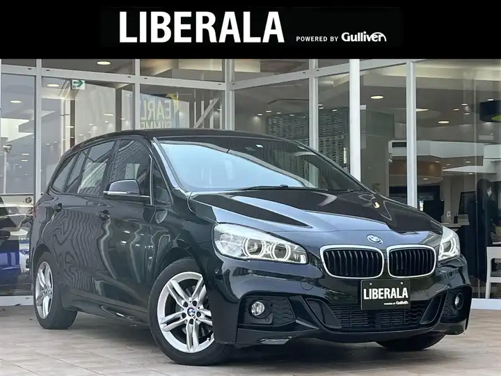 ｂｍｗ ２シリーズ 218dグランツアラー 外車 輸入中古車を探すならliberala リベラーラ