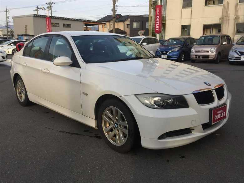 Бмв 320i 2008