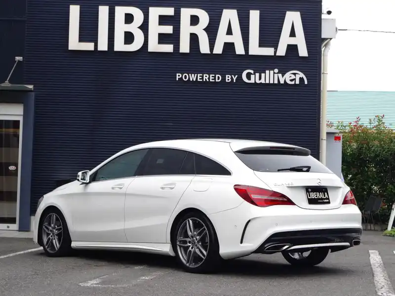 カタログ画像：ＣＬＡクラス シューティングブレーク（CLA-CLASS SHOOTING BRAKE） ＣＬＡ１８０ シューティングブレーク ＡＭＧ スタイル 2018年10月 DBA-117942 1600cc ポーラーホワイト（Ｓ） 燃費16.2km / l バック