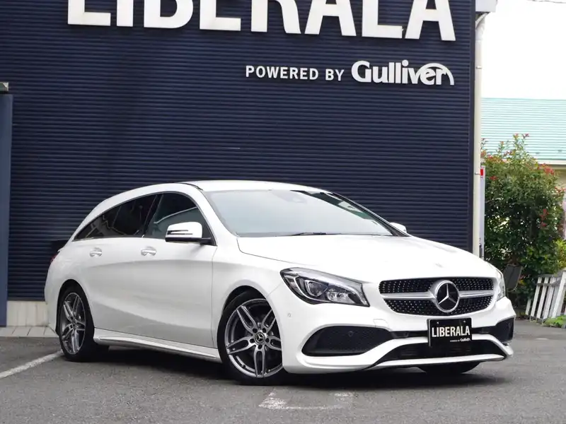 ポーラーホワイト ｓ ｃｌａクラス シューティングブレーク メルセデス ベンツ ｃｌａ１８０ シューティングブレーク ａｍｇ スタイル 平成30年10月 平成31年1月 の内装画像 新車 中古車カタログ装備スペック情報 中古車のガリバー