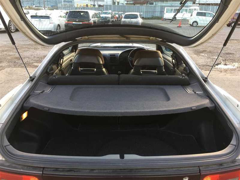 カタログ画像：セリカ（CELICA） ＧＴ－ＦＯＵＲ ＲＣ 1991年9月 E-ST185H 2000cc スーパーホワイトⅡ 燃費10.0km / l  内装