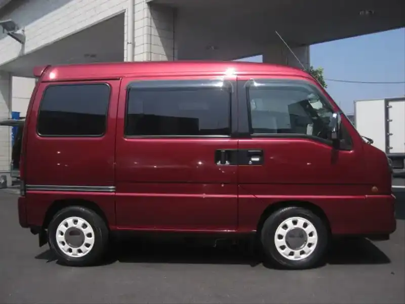 カタログ画像：ディアスワゴン（DIAS WAGON） クラシック 2000年4月 GF-TW2 660cc カメリアレッド・メタリック 燃費15.2km / l  外装