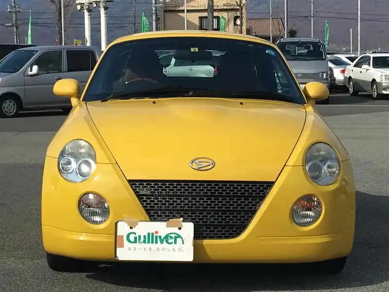 カタログ画像：コペン（COPEN） タンレザーエディション 2004年6月 ABA-L880K 660cc ＤＣ・ジョーヌイエロー 燃費15.2km / l  フロント