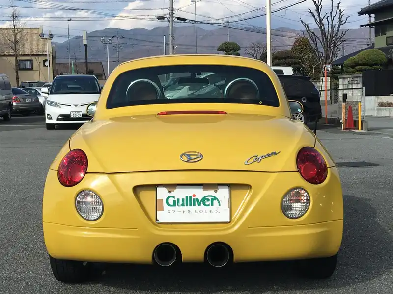 カタログ画像：コペン（COPEN） タンレザーエディション 2008年12月 ABA-L880K 660cc ＤＣ・ジョーヌイエロー 燃費18.0km / l  バック