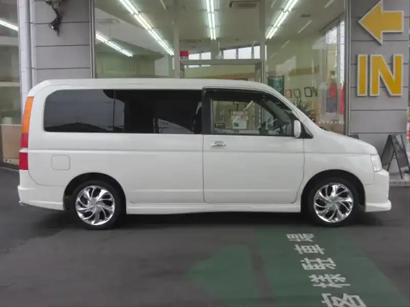 カタログ画像：ステップワゴン（STEPWAGON） ドアゴン 2001年11月 LA-RF3 2000cc ブリリアントホワイト・パール 燃費13.2km / l  外装