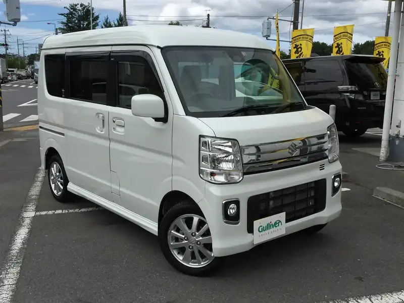 カタログ画像：エブリイワゴン（EVERY WAGON） ＰＺターボ ハイルーフ 2015年2月 ABA-DA17W 660cc パールホワイト 燃費14.6km / l メイン