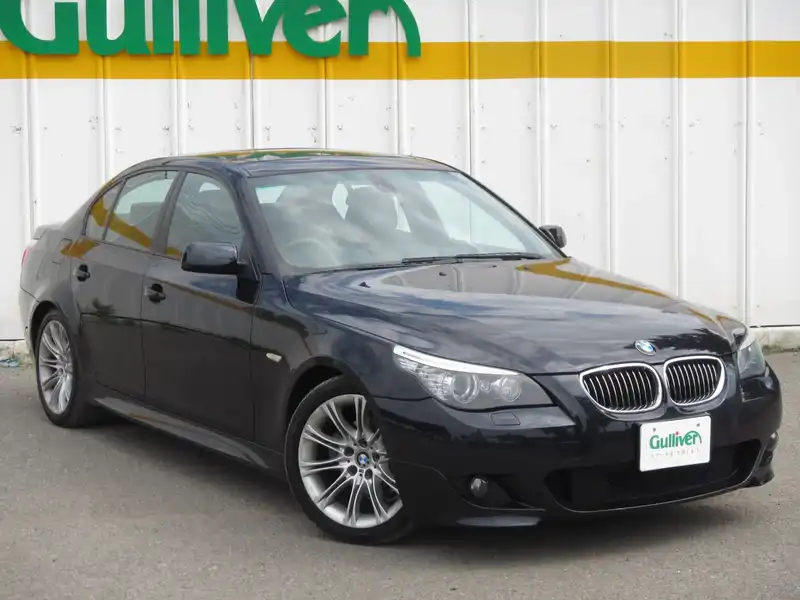 カタログ画像：５シリーズ（5 SERIES） ５２５ｉ Ｍスポーツパッケージ 2008年1月 ABA-NU25 2500cc 燃費8.8km / l  メイン（その他）