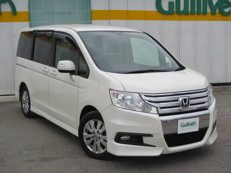 カタログ画像：ステップワゴンスパーダ（STEPWAGON SPADA） Ｓ 2011年8月 DBA-RK6 2000cc プレミアムホワイト・パール 燃費11.6km / l メイン（その他）