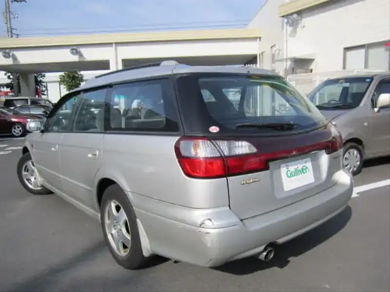 カタログ画像：レガシィツーリングワゴン（LEGACY TOURING WAGON） ブライトンＳ 1999年5月 GF-BH5 2000cc アークティックシルバー・メタリック 燃費12.6km / l  バック