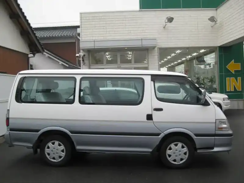 1004999 | カタログ画像：ハイエースワゴン（HIACE WAGON） スーパーカスタム セミミドルルーフ 1999年7月 KH-KZH100G 3000cc マーベラスシルバートーニング 外装