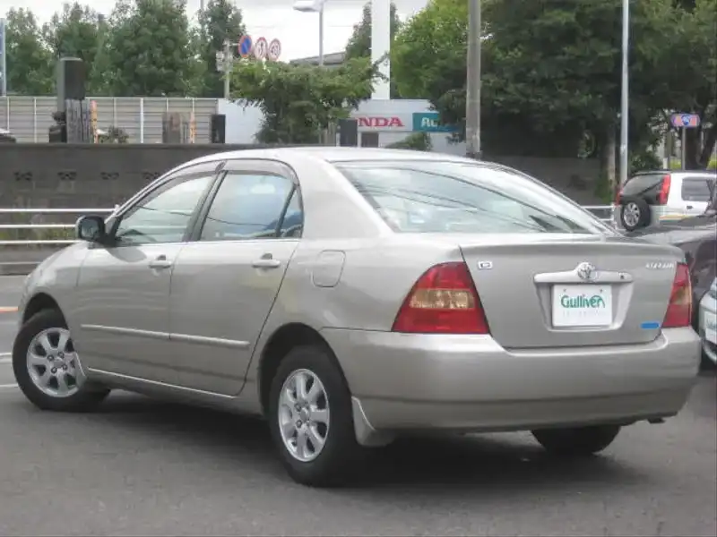 1010419 | カタログ画像：カローラ（COROLLA） Ｇ 2001年10月 KE-CE121 2200cc シルバーメタリックグラファイト バック