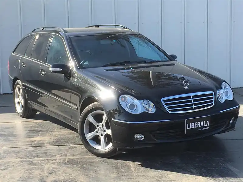 カタログ画像：Ｃクラスステーションワゴン（C-CLASS STATIONWAGON） Ｃ２３０コンプレッサー ステーションワゴン アバンギャルド 2004年6月 GH-203240 1800cc エメラルドブラックorオブシディアンブラックorダイヤモンドブラック 燃費10.8km / l  メイン（その他）