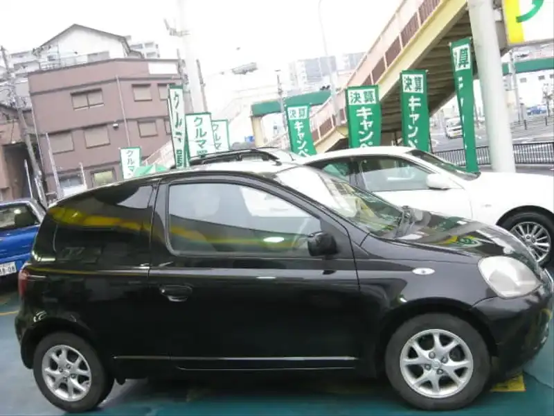 1008118 | カタログ画像：ヴィッツ（VITZ） Ｕ ユーロスポーツエディション 2000年8月 TA-NCP10 1300cc ブラックマイカ 外装