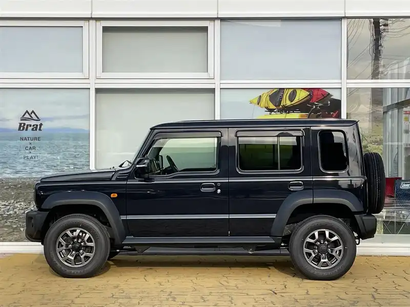 カタログ画像：ジムニー（JIMNY） ＸＧ 2025年11月 3BA-JB64W 660cc 燃費14.3km / l 外装