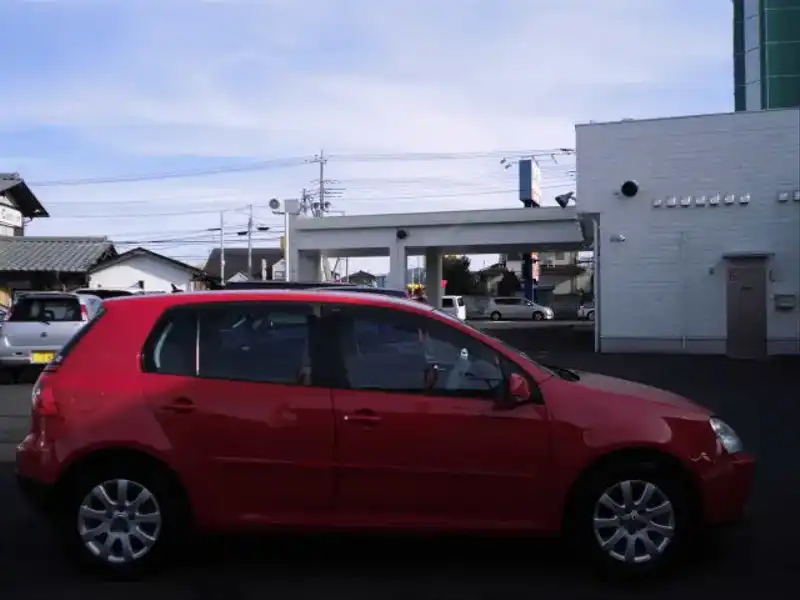 カタログ画像：ゴルフ（GOLF） ＧＬｉ 2006年2月 GH-1KBLX 2000cc トルネードレッド 燃費12.0km / l  外装