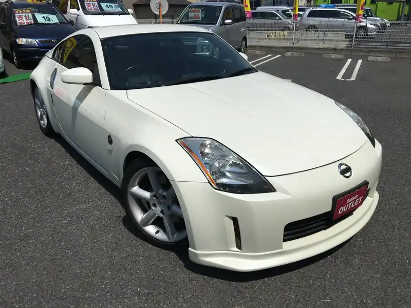 1507190 | カタログ画像：フェアレディＺ（FAIRLADY Z） バージョンＳ 2002年7月 UA-Z33 3500cc ホワイトパール（３Ｐ） メイン（その他）