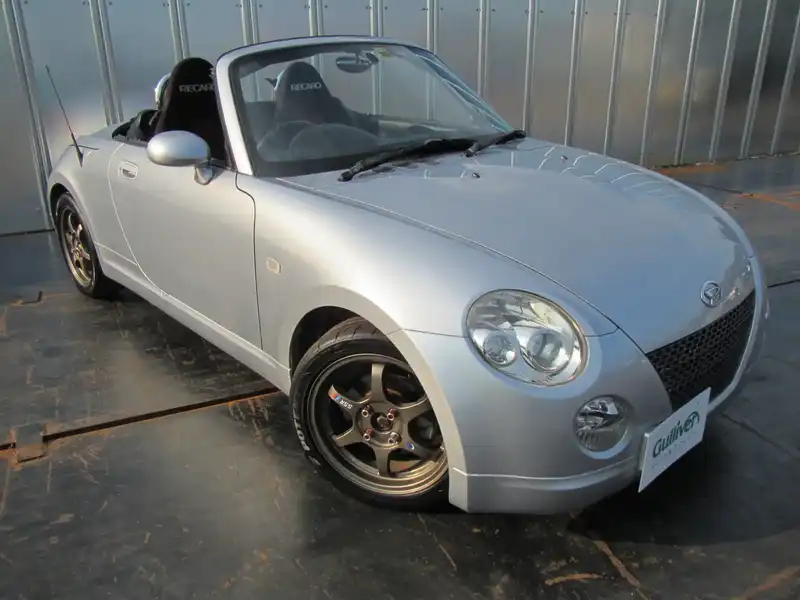 カタログ画像：コペン（COPEN） ２ｎｄアニバーサリーエディション 2004年6月 ABA-L880K 660cc ＤＣ・ブライトシルバーメタリック 燃費15.2km / l  外装