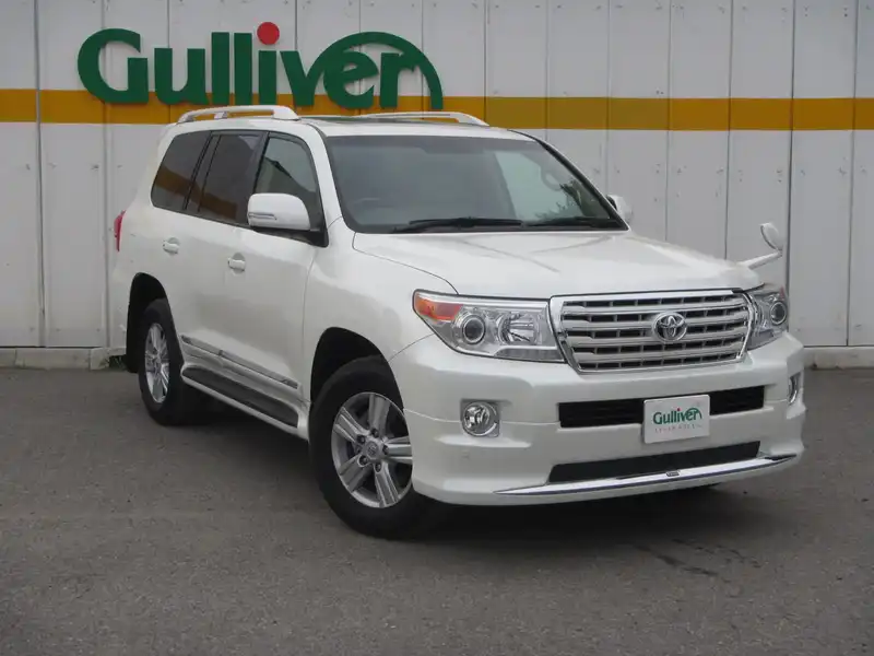 カタログ画像：ランドクルーザー（LAND CRUISER） ＡＸ 2012年1月 CBA-URJ202W 4600cc ホワイトパールクリスタルシャイン 燃費6.9km / l メイン