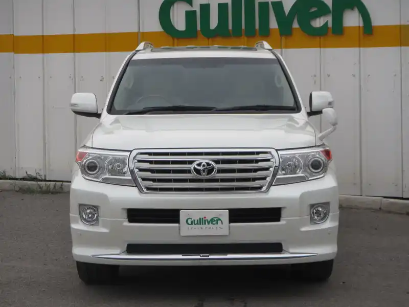 カタログ画像：ランドクルーザー（LAND CRUISER） ＡＸ 2012年1月 CBA-URJ202W 4600cc ホワイトパールクリスタルシャイン 燃費6.9km / l フロント