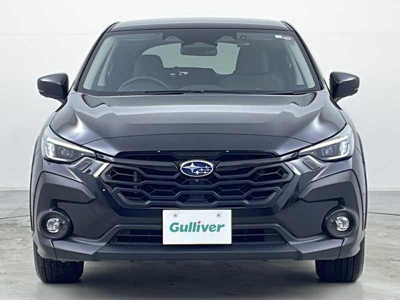 カタログ画像：クロストレック（CROSSTREK） リミテッド 2022年9月 5AA-GUE 2000cc クリスタルブラック・シリカ 燃費15.8km / l フロント