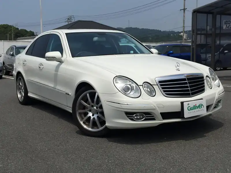 カタログ画像：Ｅクラス（E-CLASS） Ｅ３２０ ＣＤＩ アバンギャルド 2007年12月 ADC-211022 3000cc カルサイトホワイト（Ｓ） メイン（その他）