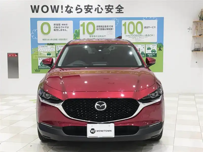 カタログ画像：ＣＸ－３０（CX-30） ＸＤ Ｌパッケージ 2021年4月 3DA-DM8P 1800cc ソウルレッドクリスタルメタリック 燃費18.4km / l フロント