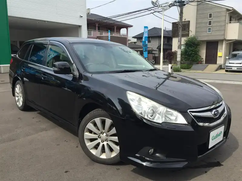 カタログ画像：レガシィツーリングワゴン（LEGACY TOURING WAGON） ２．５ｉアイサイト 2010年5月 DBA-BR9 2500cc クリスタルブラック・シリカ 燃費13.2km / l  メイン