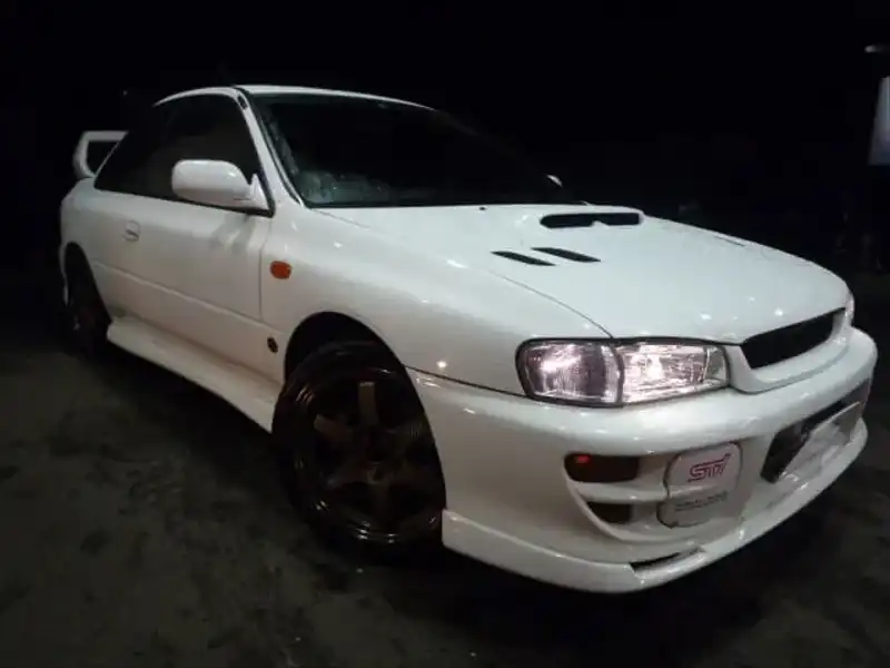 4501144 | カタログ画像：インプレッサ（IMPREZA） ＷＲＸタイプＲ ＳＴｉバージョンⅤ 1998年9月 GF-GC8 2000cc ピュアホワイト メイン（その他）