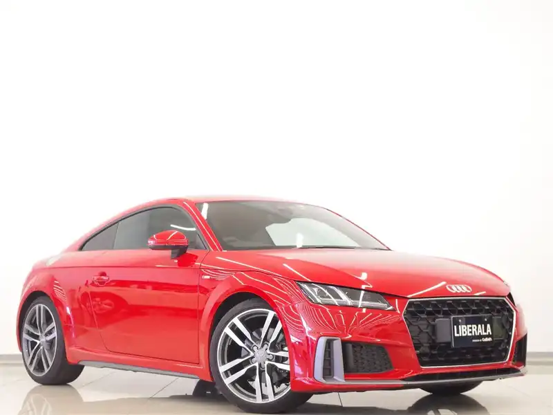 カタログ画像：ＴＴクーペ（TT COUPE） ４０ＴＦＳＩ 2019年10月 ABA-FVDKZ 2000cc タンゴレッドメタリック 燃費15.2km / l メイン（その他）