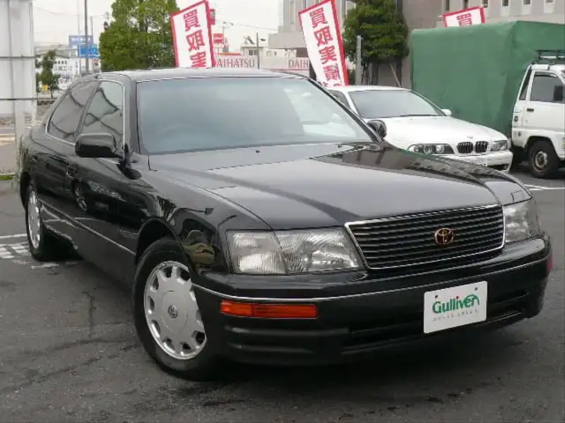 カタログ画像：セルシオ（CELSIOR） Ｂ仕様 ｅＲバージョン装着車 1996年8月 E-UCF20 4000cc ブラックトーニングＧ 燃費8.0km / l  メイン