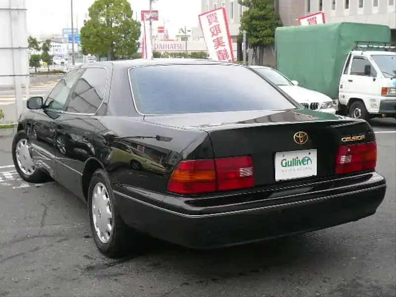 カタログ画像：セルシオ（CELSIOR） Ｂ仕様 ｅＲバージョン装着車 1996年8月 E-UCF20 4000cc ブラックトーニングＧ 燃費8.0km / l  バック