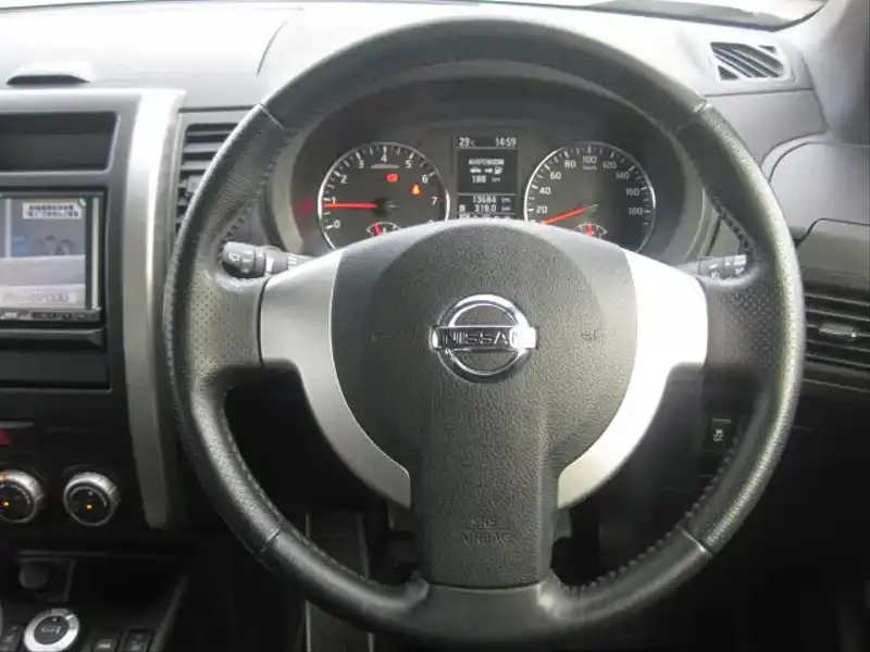 カタログ画像：エクストレイル（X-TRAIL） ２５Ｘ エクストリーマーＸ 2010年8月 CBA-TNT31 2500cc ブリリアントホワイトパール（３Ｐ） 内装