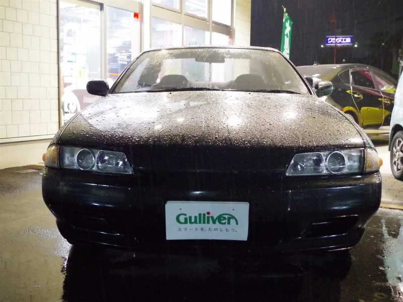 カタログ画像：スカイライン（SKYLINE） ＧＴＳ－４ 1989年8月 E-HNR32 2000cc ブラックパール（Ｍ） 燃費7.0km / l  フロント