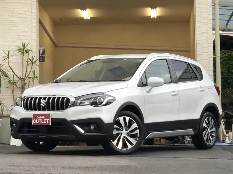 カタログ画像：ＳＸ４ Ｓクロス（SX4 S CROSS） ベースグレード 2017年7月 DBA-YA22S 1600cc クールホワイトパール 燃費16.2km / l フロント