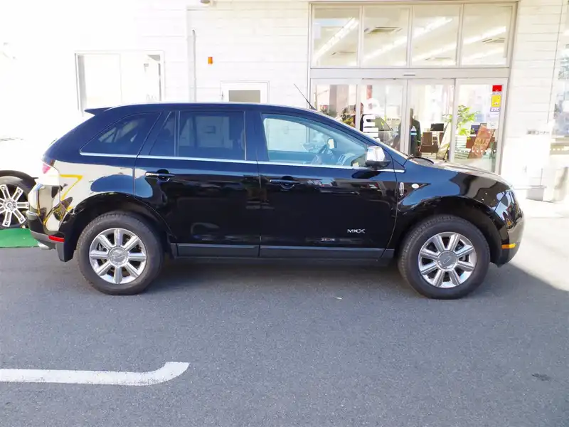 カタログ画像：リンカーンＭＫＸ（LINCOLN MKX） タキシードブラック 2010年7月 3500cc 外装