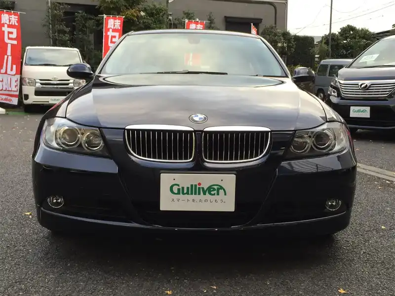 カタログ画像：３シリーズ（3 SERIES） ３２３ｉ ハイラインパッケージ 2006年9月 ABA-VB23 2500cc 燃費9.4km / l  フロント