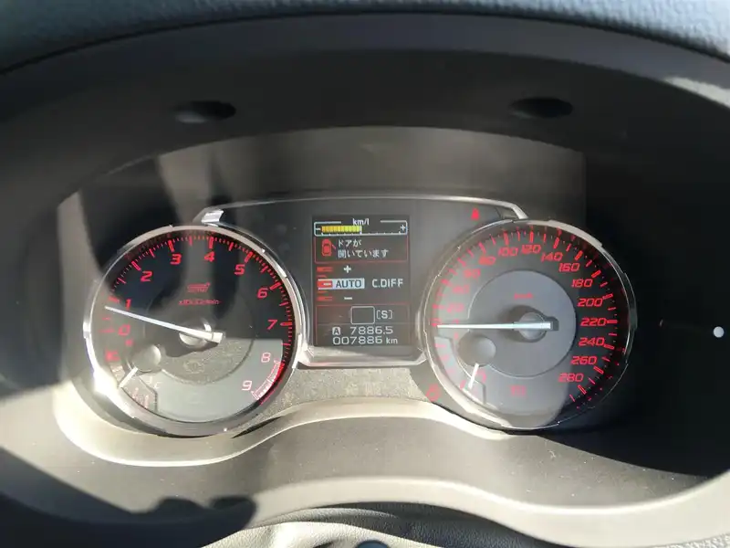 カタログ画像：ＷＲＸ ＳＴＩ（WRX STI） ＳＴＩ 2016年5月 CBA-VAB 2000cc ＷＲブルー・パール 燃費9.4km / l 内装