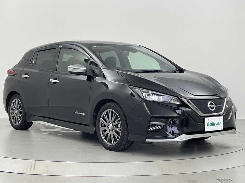 リーフ（日産）のブラック系（黒）の中古車を検索｜【中古車のガリバー】