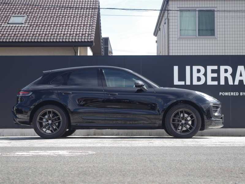 10149929 | カタログ画像：マカン（MACAN） マカンＴ 2023年7月 2000cc ジェットブラックメタリック 外装