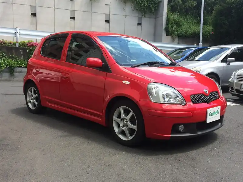 カタログ画像：ヴィッツ（VITZ） ＲＳ 2004年4月 CBA-NCP10 1300cc スーパーレッドV 燃費18.0km / l  メイン