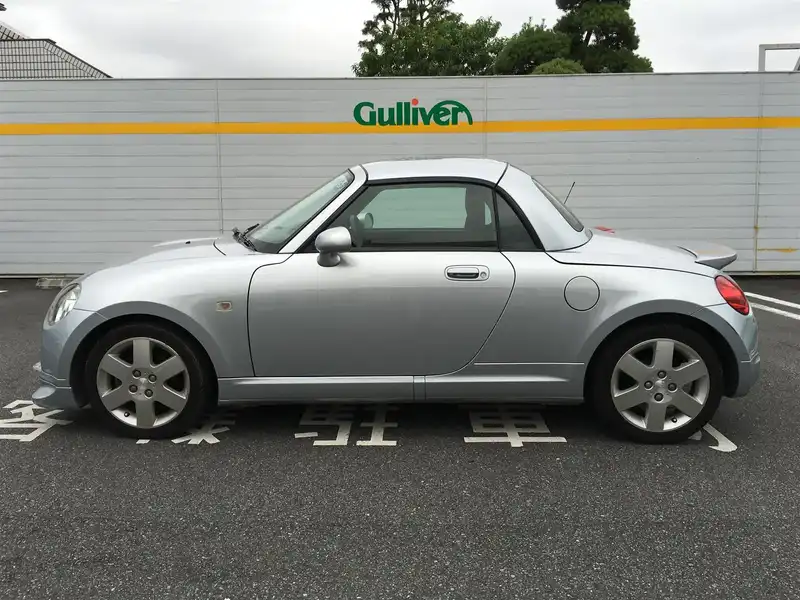 カタログ画像：コペン（COPEN） ファーストアニバーサリーエディション 2003年7月 LA-L880K 660cc ＤＣ・ブライトシルバーメタリック 燃費15.2km / l  外装