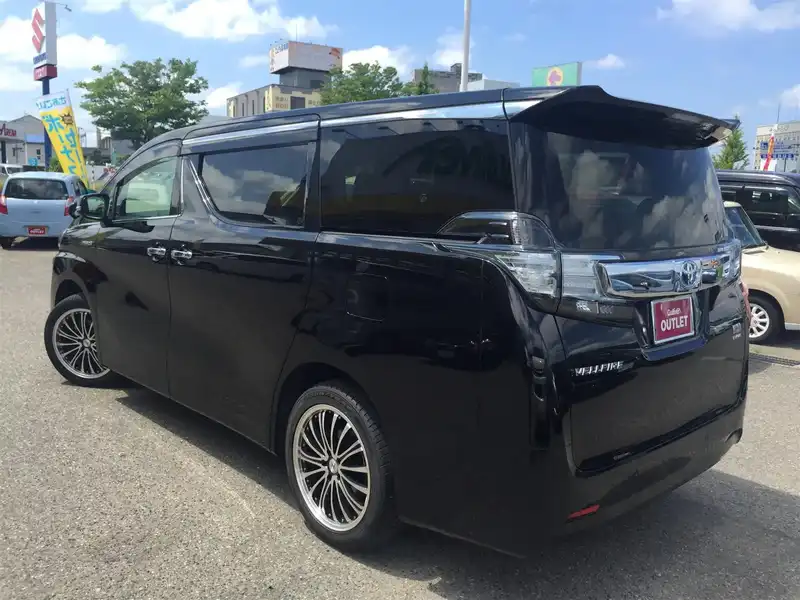 カタログ画像：ヴェルファイアハイブリッド（VELLFIRE HYBRID） ハイブリッドＸ 2015年1月 DAA-AYH30W 2500cc ブラック 燃費19.4km / l バック