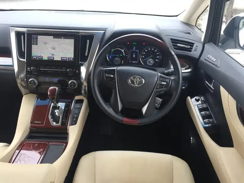 カタログ画像：ヴェルファイアハイブリッド（VELLFIRE HYBRID） ハイブリッドＶ 2015年1月 DAA-AYH30W 2500cc ホワイトパールクリスタルシャイン 燃費18.4km / l 内装