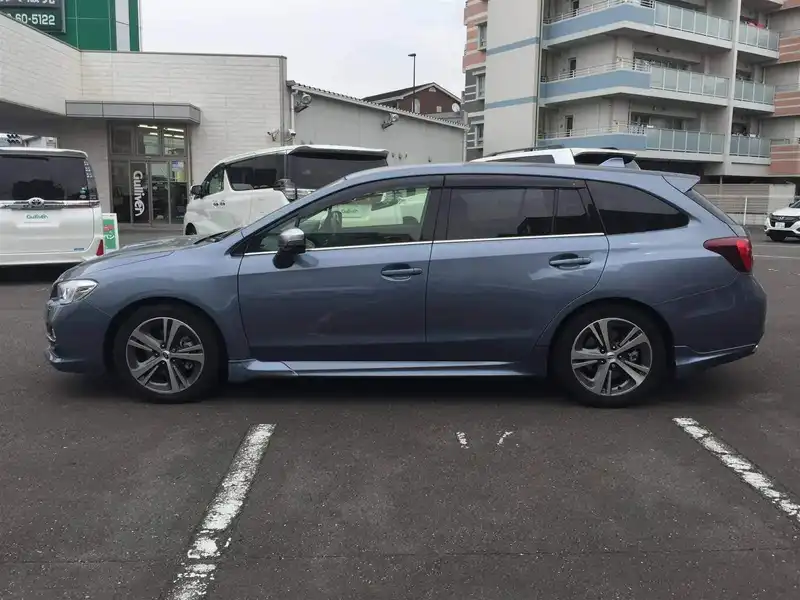 カタログ画像：レヴォーグ（LEVORG） １．６ＧＴアイサイト 2016年6月 DBA-VM4 1600cc 燃費17.6km / l 外装