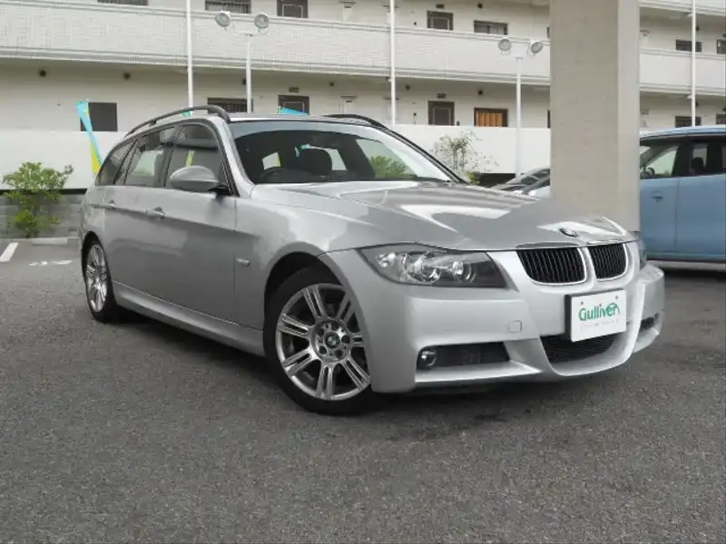 カタログ画像：３シリーズ（3 SERIES） ３２０ｉツーリング Ｍスポーツパッケージ 2008年10月 ABA-VR20 2000cc 燃費11.4km / l  メイン（その他）