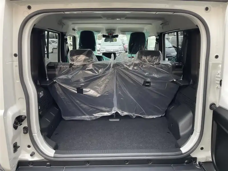 カタログ画像：ジムニー（JIMNY） ＸＧ 2025年11月 3BA-JB64W 660cc 燃費14.3km / l 外装