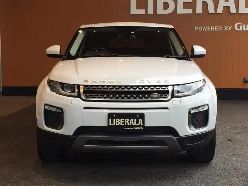 カタログ画像：レンジローバーイヴォーク（RANGE ROVER EVOQUE） ＨＳＥ 2016年9月 CBA-LV2A 2000cc フジ・ホワイトorユーロン・ホワイト 燃費10.6km / l フロント